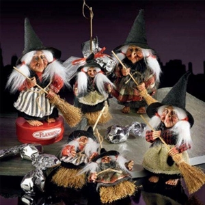 BEFANA FLAMIGNI CON SCOPA GR 90 TORRONCINI MORBIDI